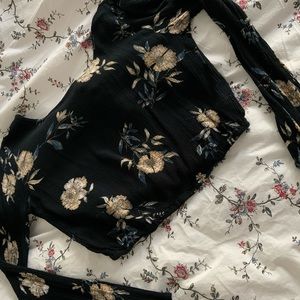 Cropped floral long sleeve